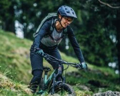 Abus MoDrop MTB Fahrradhelm | Midnight Blue -Cube Verkäufe abus modrop mtb fahrradhelm midnight blue l 006 90531 2200x1760 1280x1280