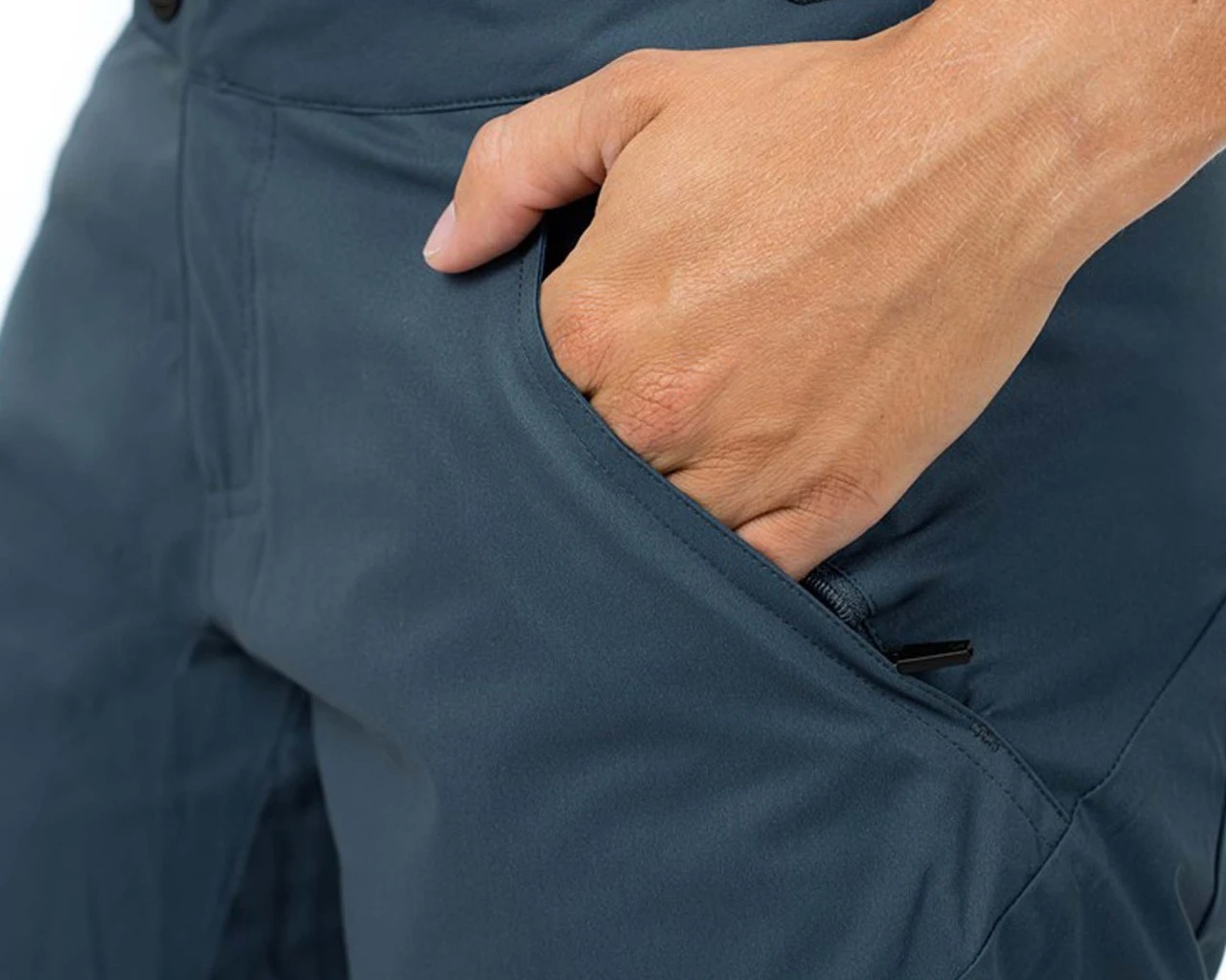 Cube ATX Baggy Damen Shorts | Blue – Bild 5