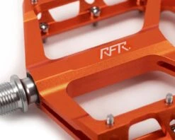 Cube RFR Pedale Flat SL 2.0 (Paar) | Orange -Cube Verkäufe cube rfr pedale flat sl 20 paar orange 002 75679 2200x1760 1280x1280