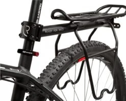 Cube RFR Sattelstützengepäckträger | Black -Cube Verkäufe cube rfr sattelsttzengepcktrger black 003 20169 2200x1760 1280x1280