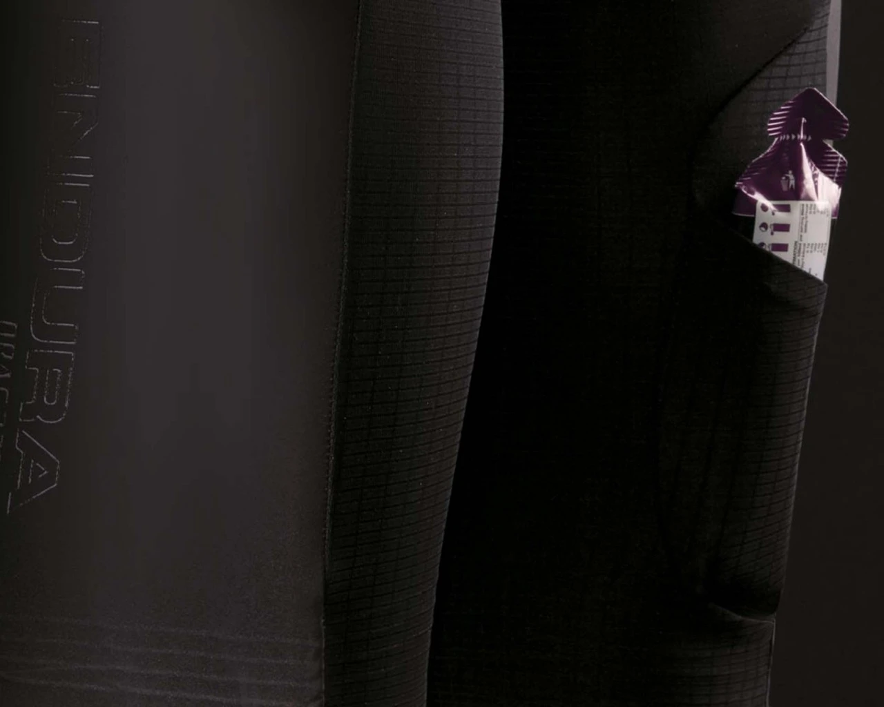 Endura D2Z Bibshorts - Zeitfahrshorts Mit 1000er Aero/CVP-Pad | Schwarz – Bild 3