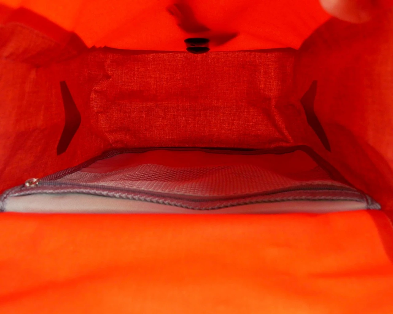 Ortlieb Front-Roller Plus QL2.1 Wasserdichte Fahrradtaschen (Paar) PVC-frei | Signalrot-chili – Bild 10