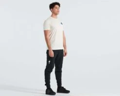 Specialized T-Shirt | Sagan Collection Disruption -Cube Verkäufe specialized t shirt sagan collection disruption xxl 002 81805 2200x1760 1280x1280