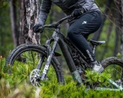 Specialized Trail Logo Hose | Black -Cube Verkäufe specialized trail logo hose black 28 006 84379 2200x1760 1280x1280